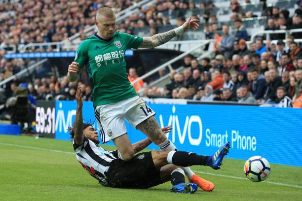 中场是来自 中场是来自